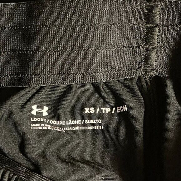 Under Armor Black Loose For Athletic Shorts XS - Picture 6 of 9